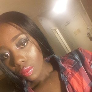 Meet your Posher, Janine